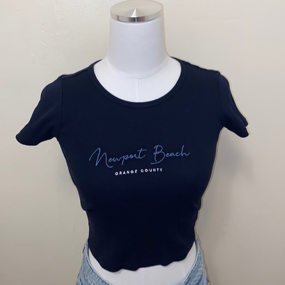Brandy Melville Ashlyn New Port Beach Orange County Crop Top